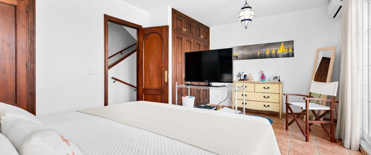 Resale - Town house - Estepona - Estepona Centro