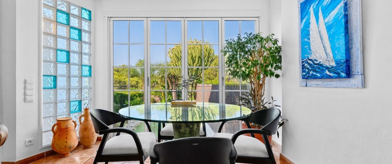 Resale - Town house - Estepona - Estepona Centro