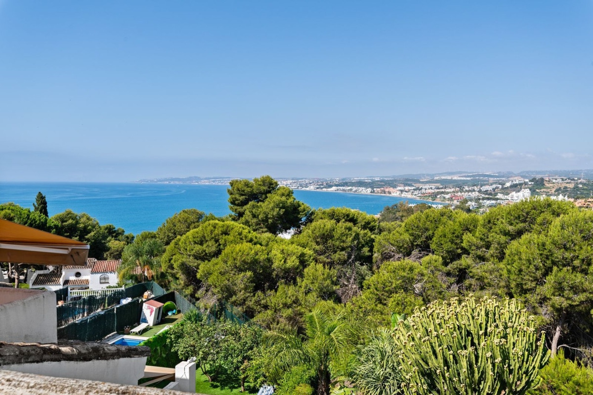 Resale - Town house - Estepona - Estepona Centro