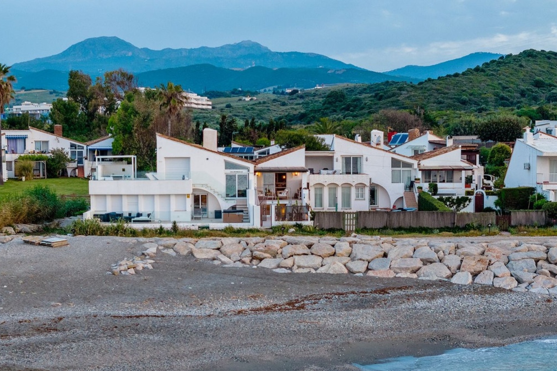 Resale - Town house - Estepona - Estepona Centro