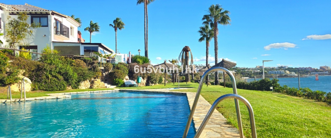 Resale - Town house - Estepona - Estepona Centro