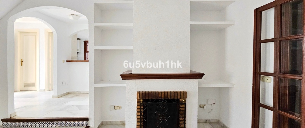 Resale - Town house - Estepona - Estepona Centro