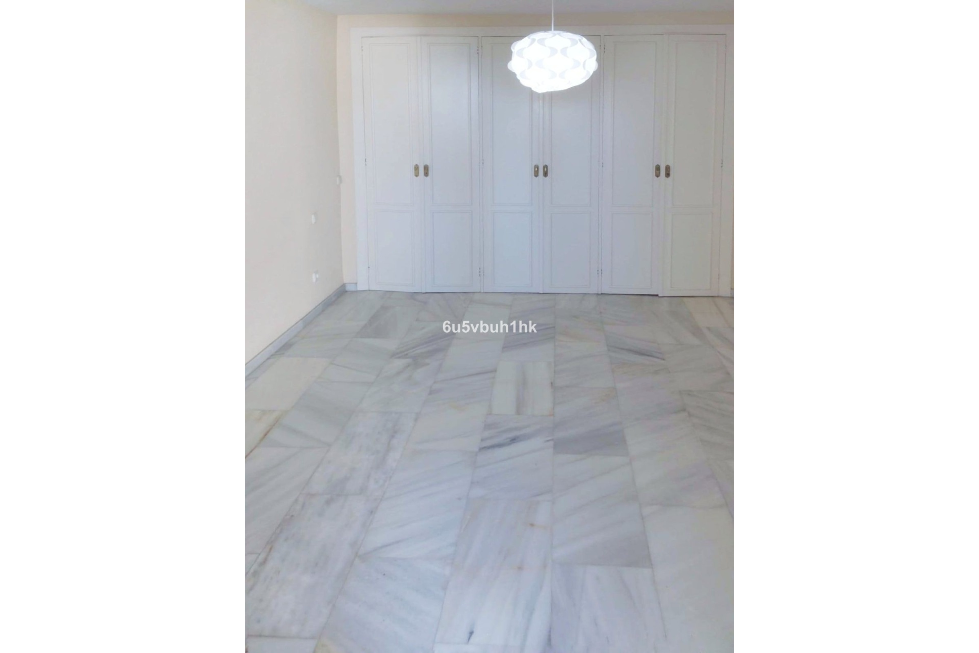 Resale - Town house - Estepona - Estepona Centro