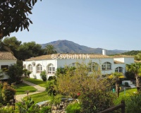 Resale - Town house - Estepona - Estepona Centro