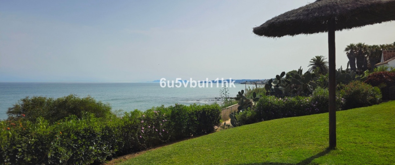 Resale - Town house - Estepona - Estepona Centro