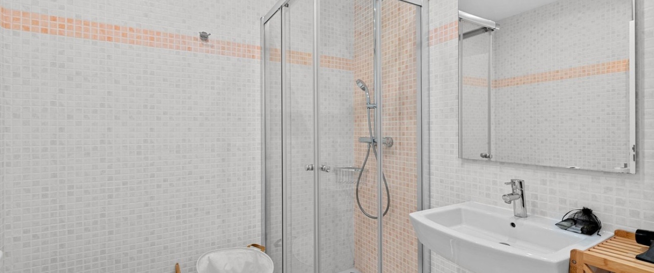 Resale - Town house - Estepona - Estepona Centro