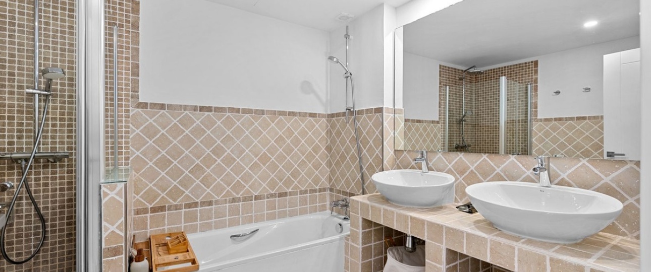 Resale - Town house - Estepona - Estepona Centro