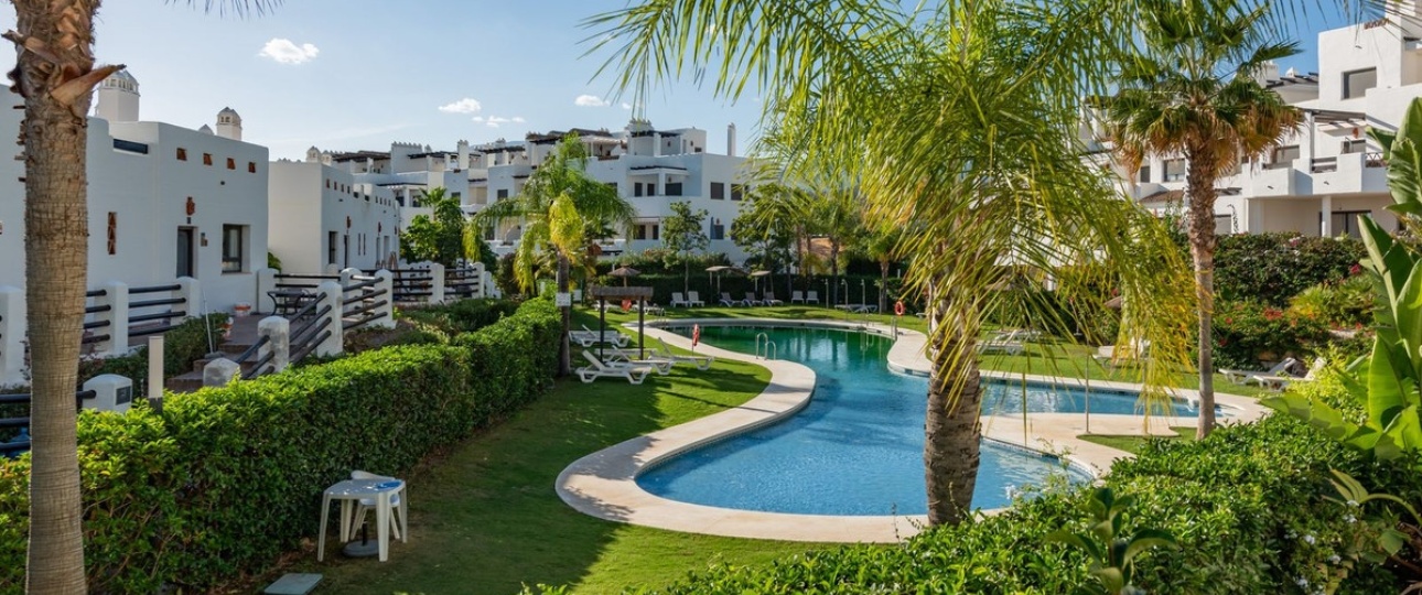 Resale - Town house - Estepona - Estepona Centro