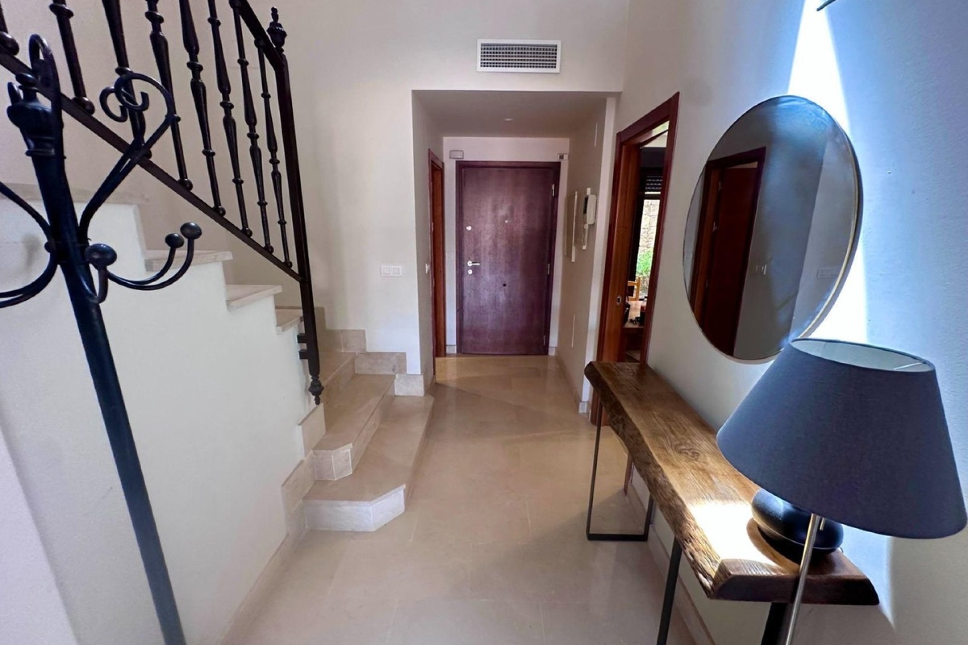 Resale - Town house - Estepona - Estepona Centro