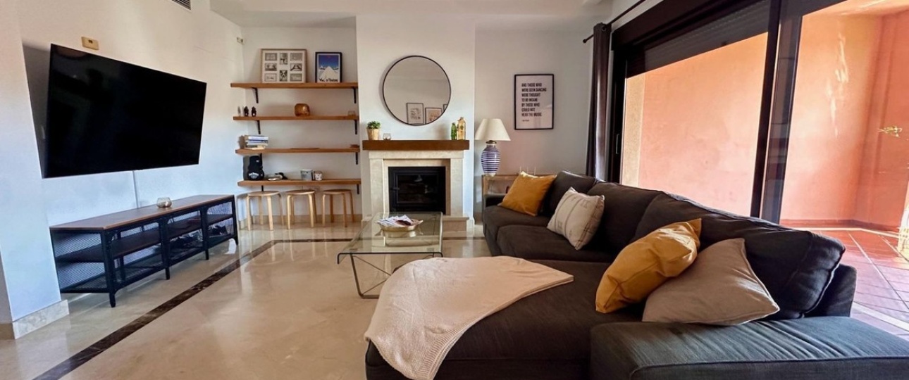 Resale - Town house - Estepona - Estepona Centro