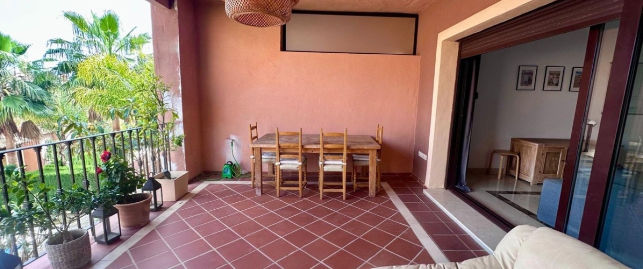 Resale - Town house - Estepona - Estepona Centro