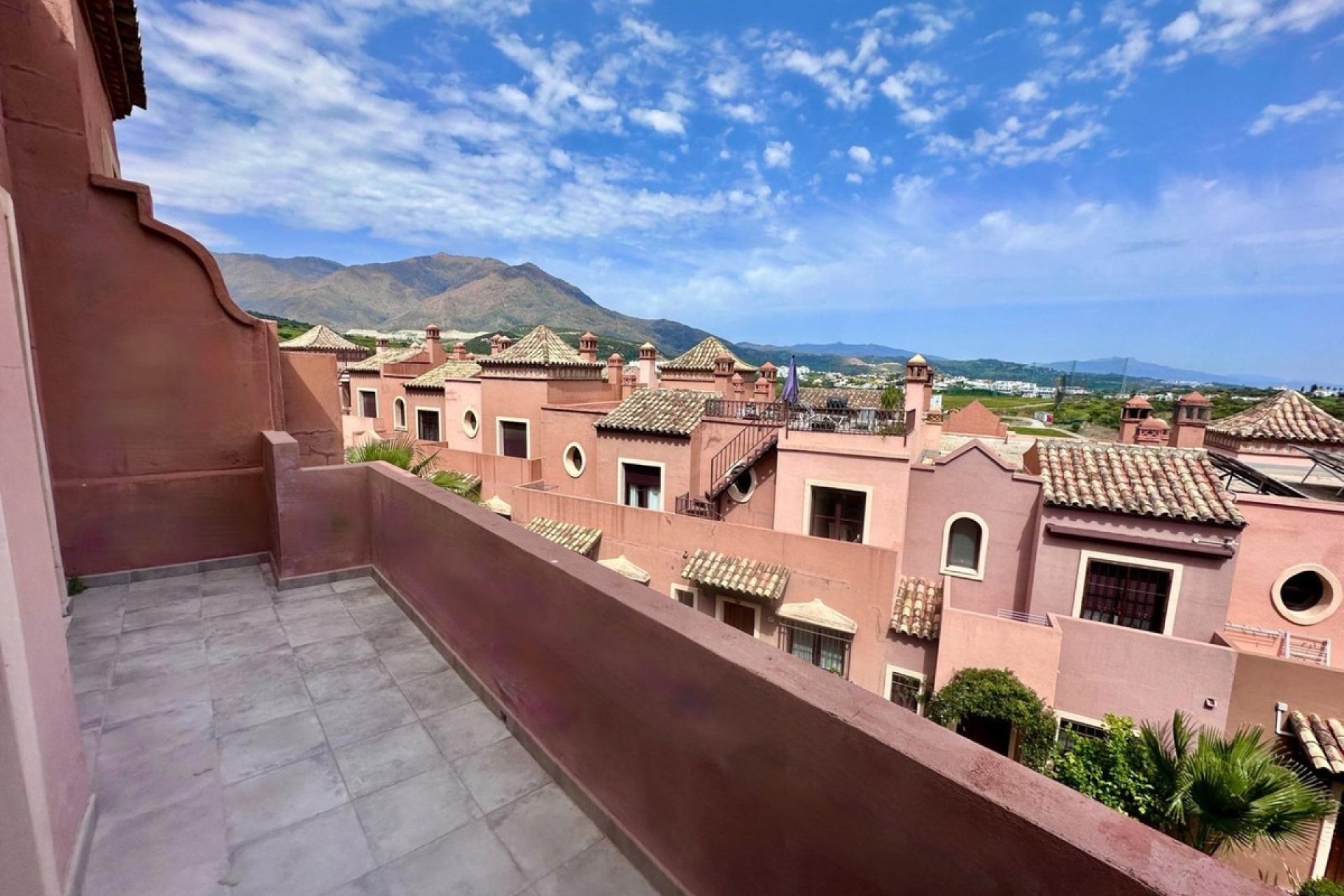 Resale - Town house - Estepona - Estepona Centro