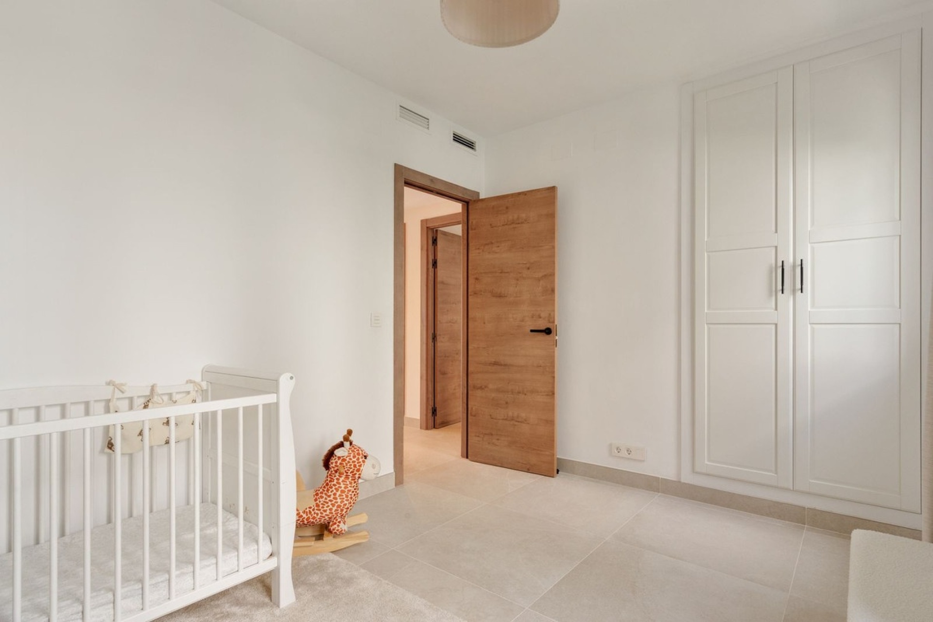 Resale - Town house - Estepona - Estepona Centro