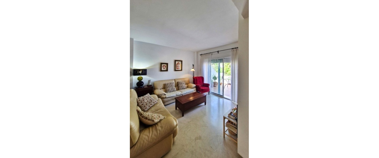 Resale - Town house - Estepona - Estepona Centro