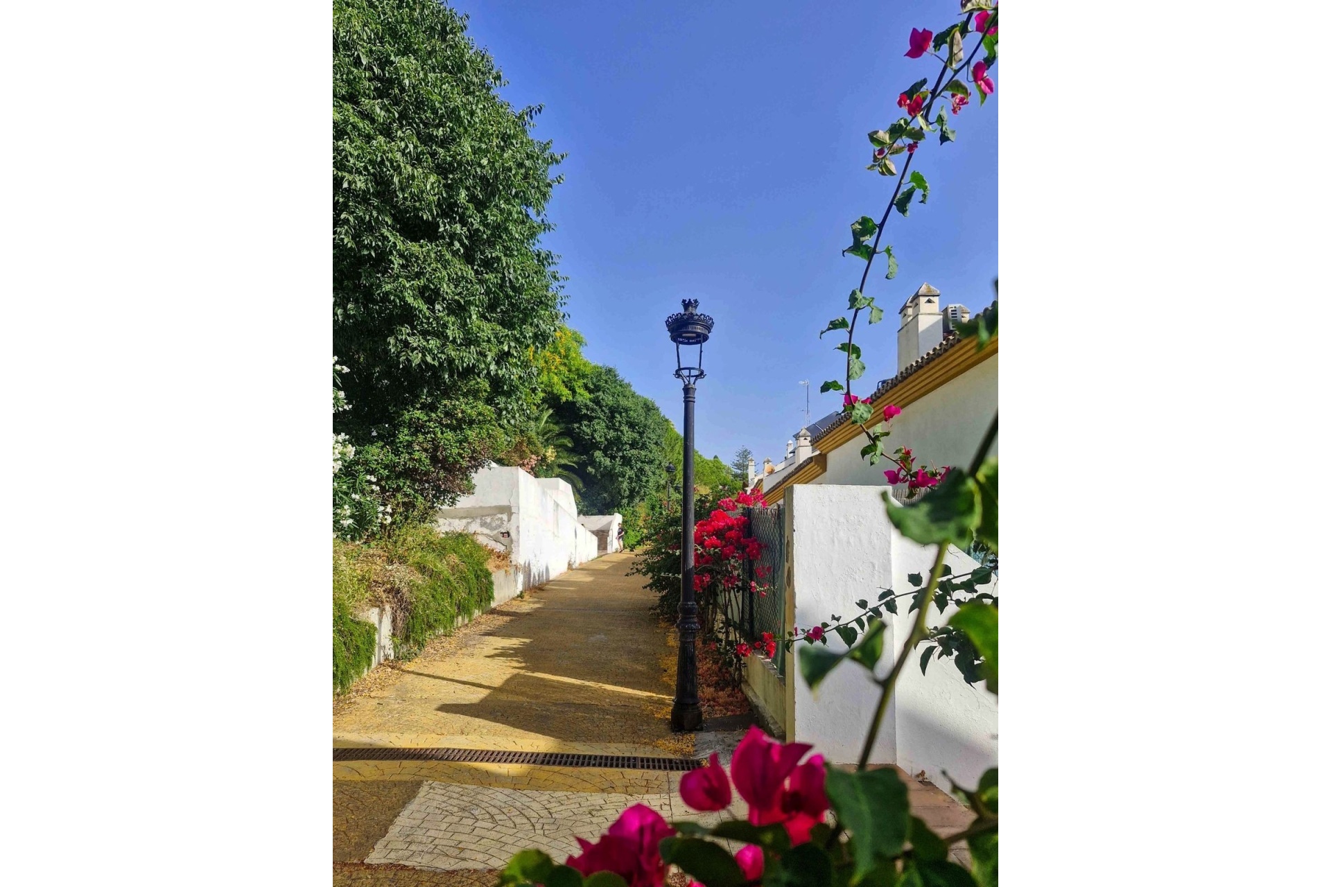 Resale - Town house - Estepona - Estepona Centro