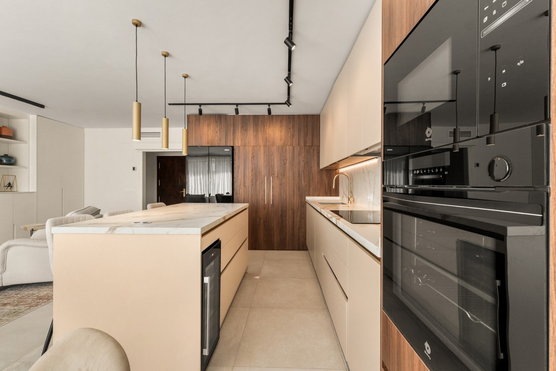 Resale - Town house - Estepona - Estepona Centro