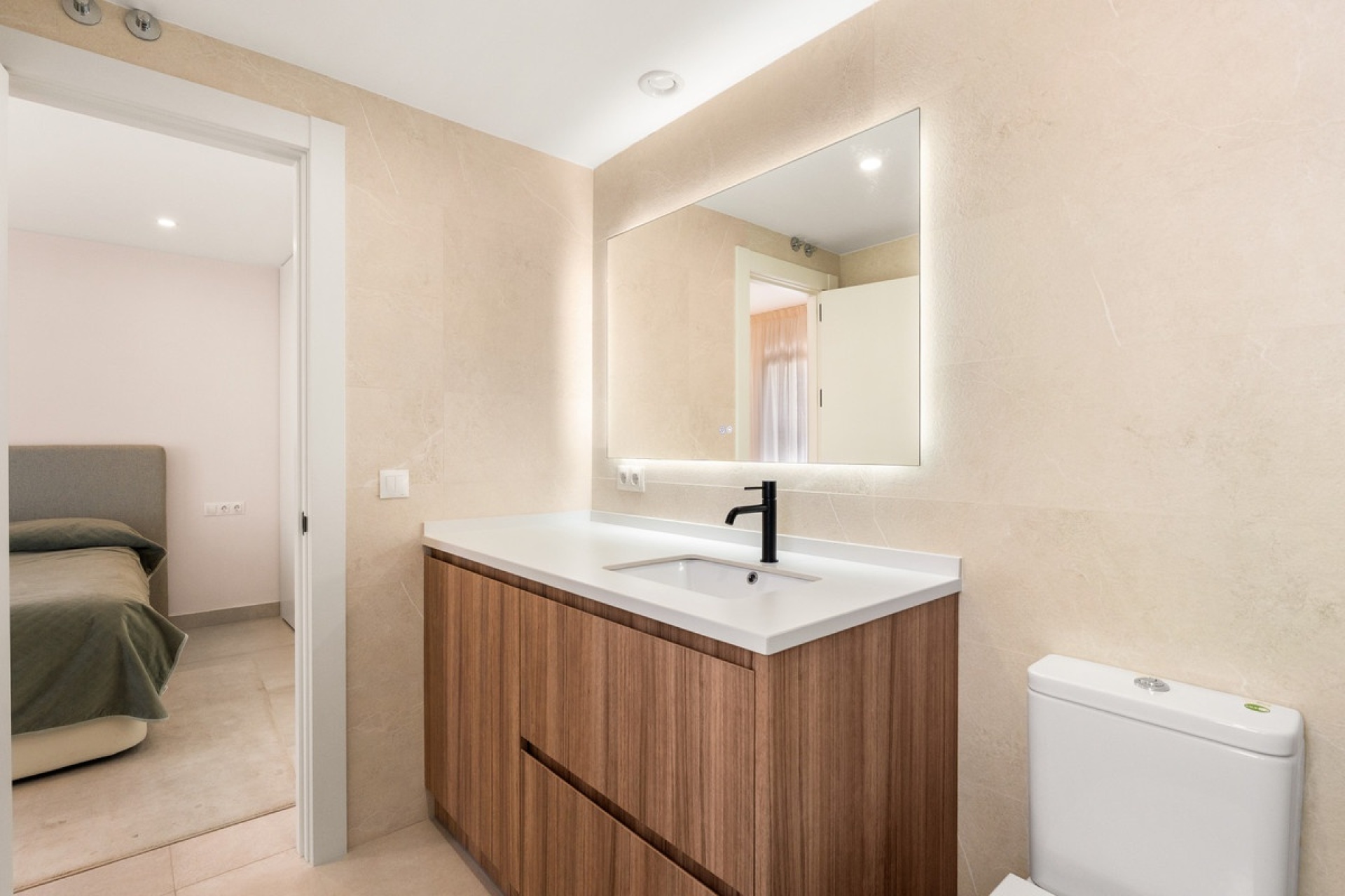Resale - Town house - Estepona - Estepona Centro
