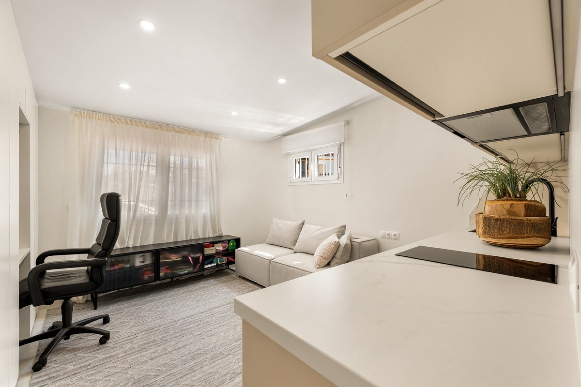 Resale - Town house - Estepona - Estepona Centro