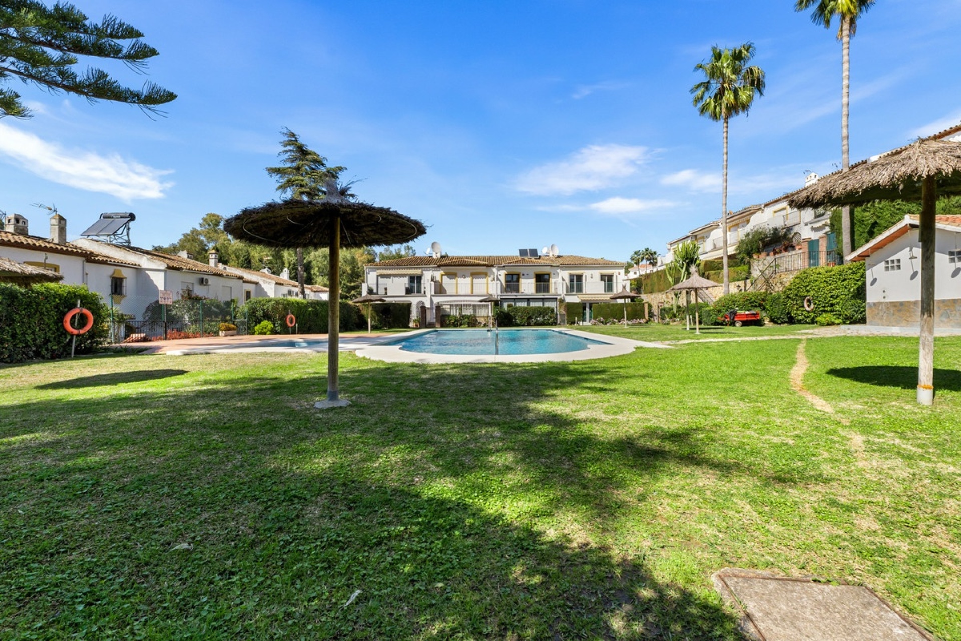 Resale - Town house - Estepona - Estepona Centro