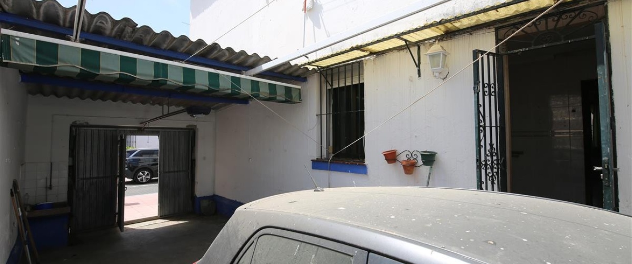 Resale - Town house - Estepona - Estepona Centro