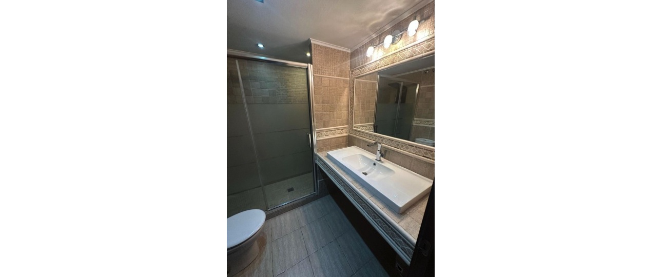 Resale - Town house - Estepona - Estepona Centro