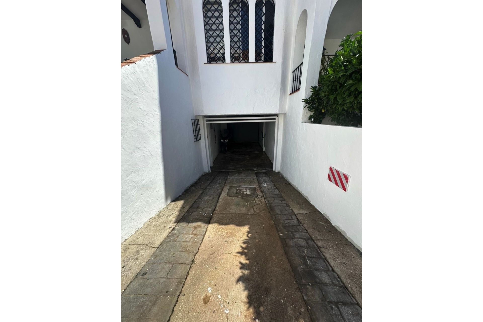 Resale - Town house - Estepona - Estepona Centro