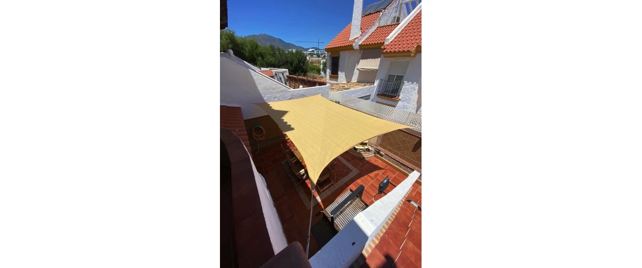 Resale - Town house - Estepona - Estepona Centro