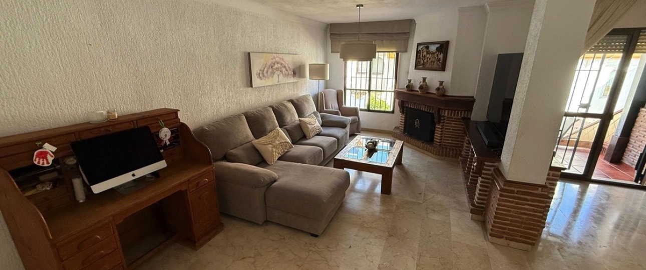 Resale - Town house - Estepona - Estepona Centro