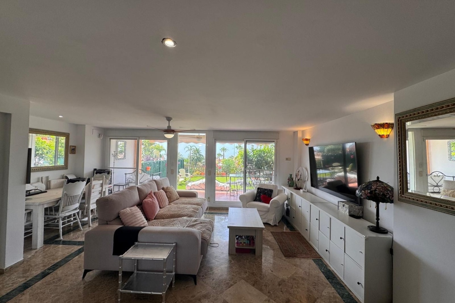 Resale - Town house - Estepona - Estepona Centro