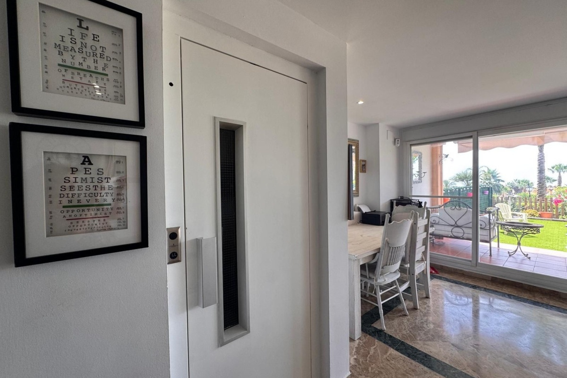 Resale - Town house - Estepona - Estepona Centro