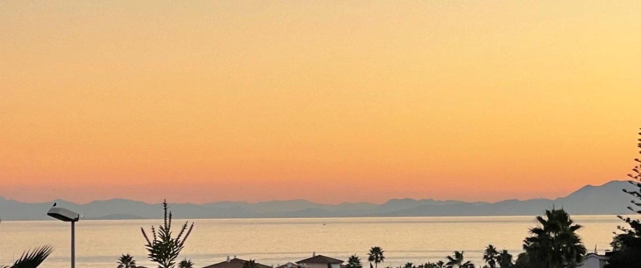 Resale - Town house - Estepona - Estepona Centro