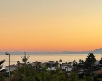 Resale - Town house - Estepona - Estepona Centro