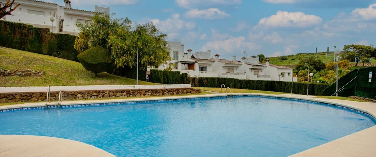 Resale - Town house - Estepona - Estepona Centro