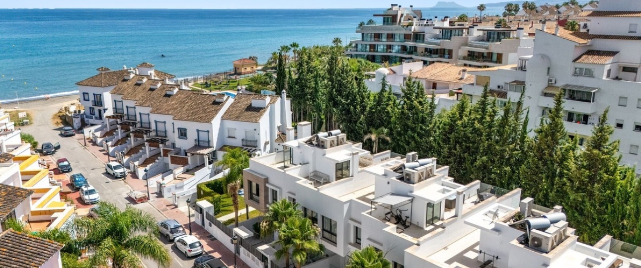Resale - Town house - Estepona - Estepona Centro