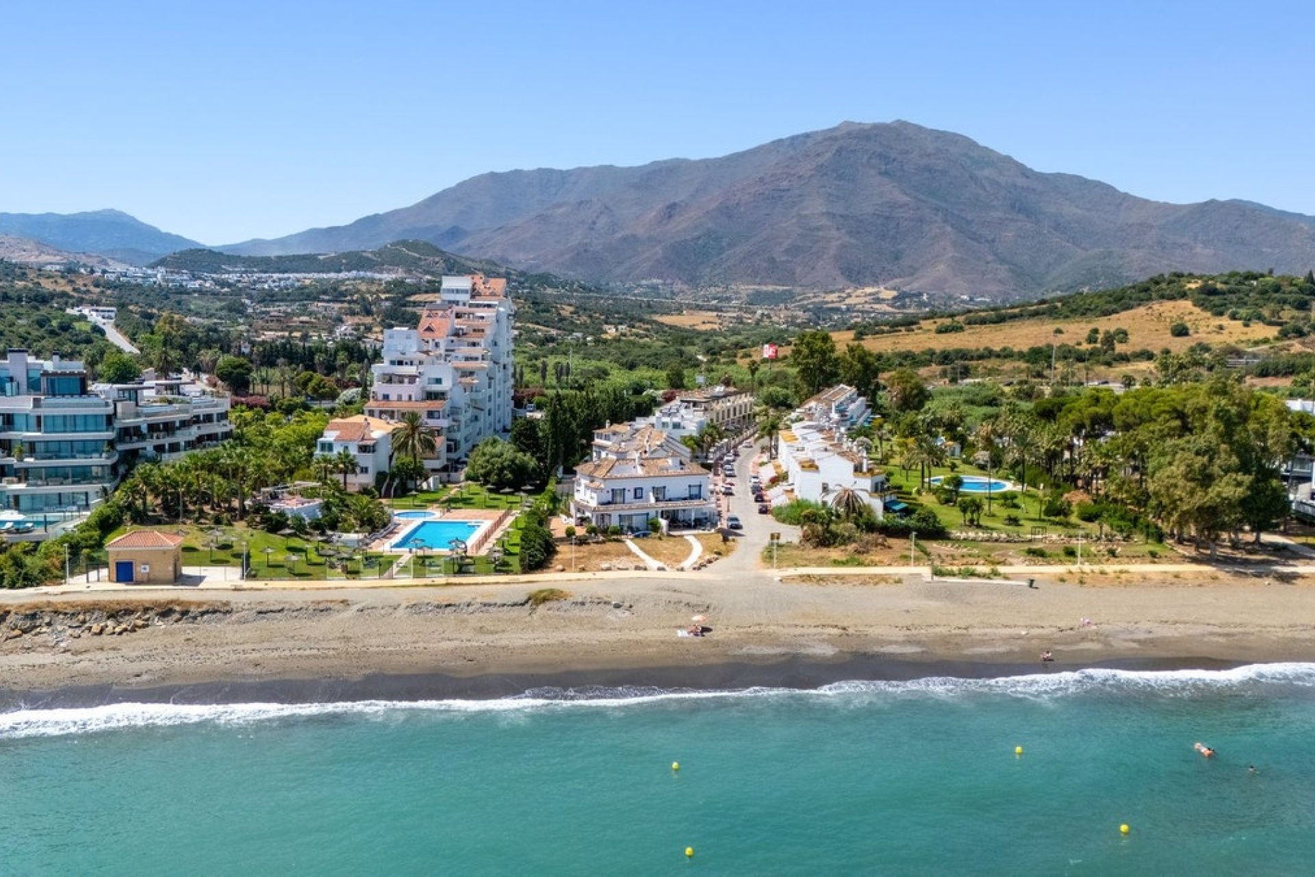 Resale - Town house - Estepona - Estepona Centro