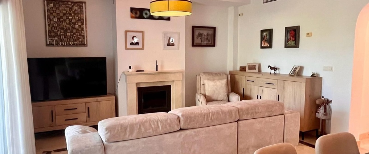 Resale - Town house - Estepona - Estepona Centro