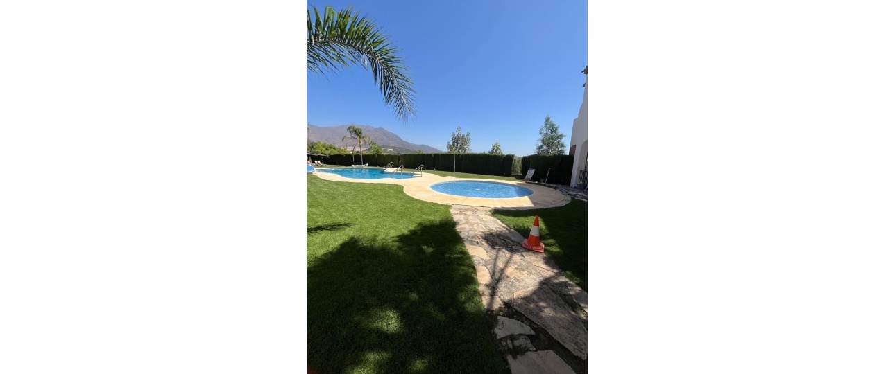 Resale - Town house - Estepona - Estepona Centro