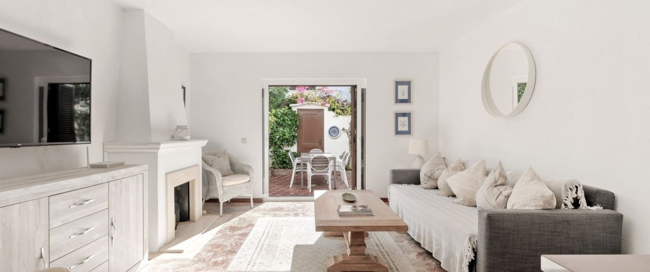 Resale - Town house - Estepona - Estepona Centro