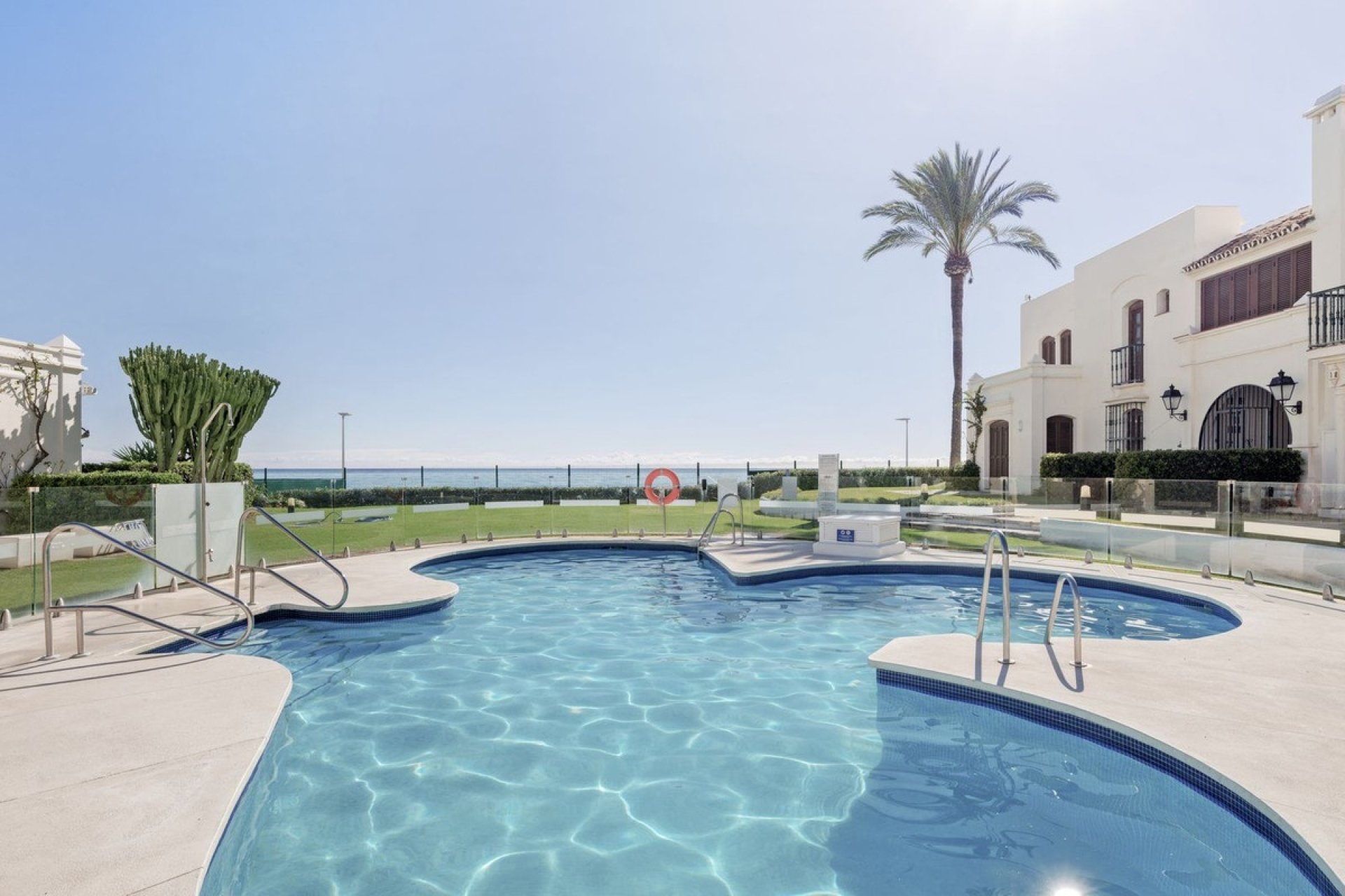 Resale - Town house - Estepona - Estepona Centro