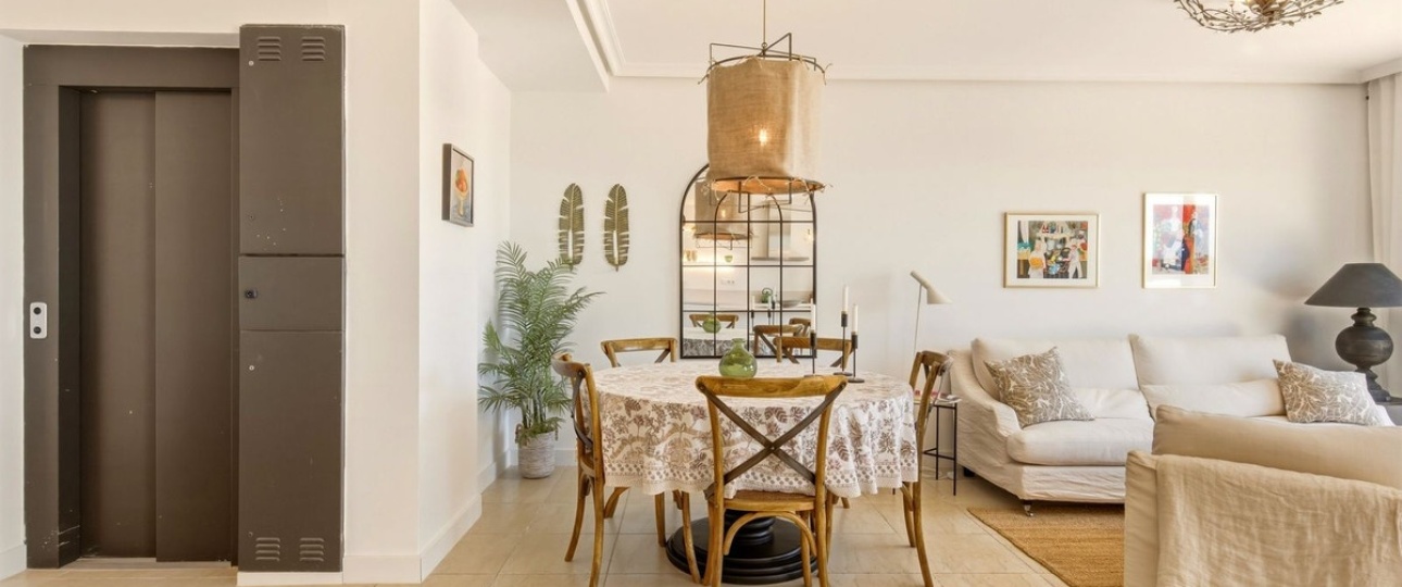 Resale - Town house - Estepona - Estepona Centro