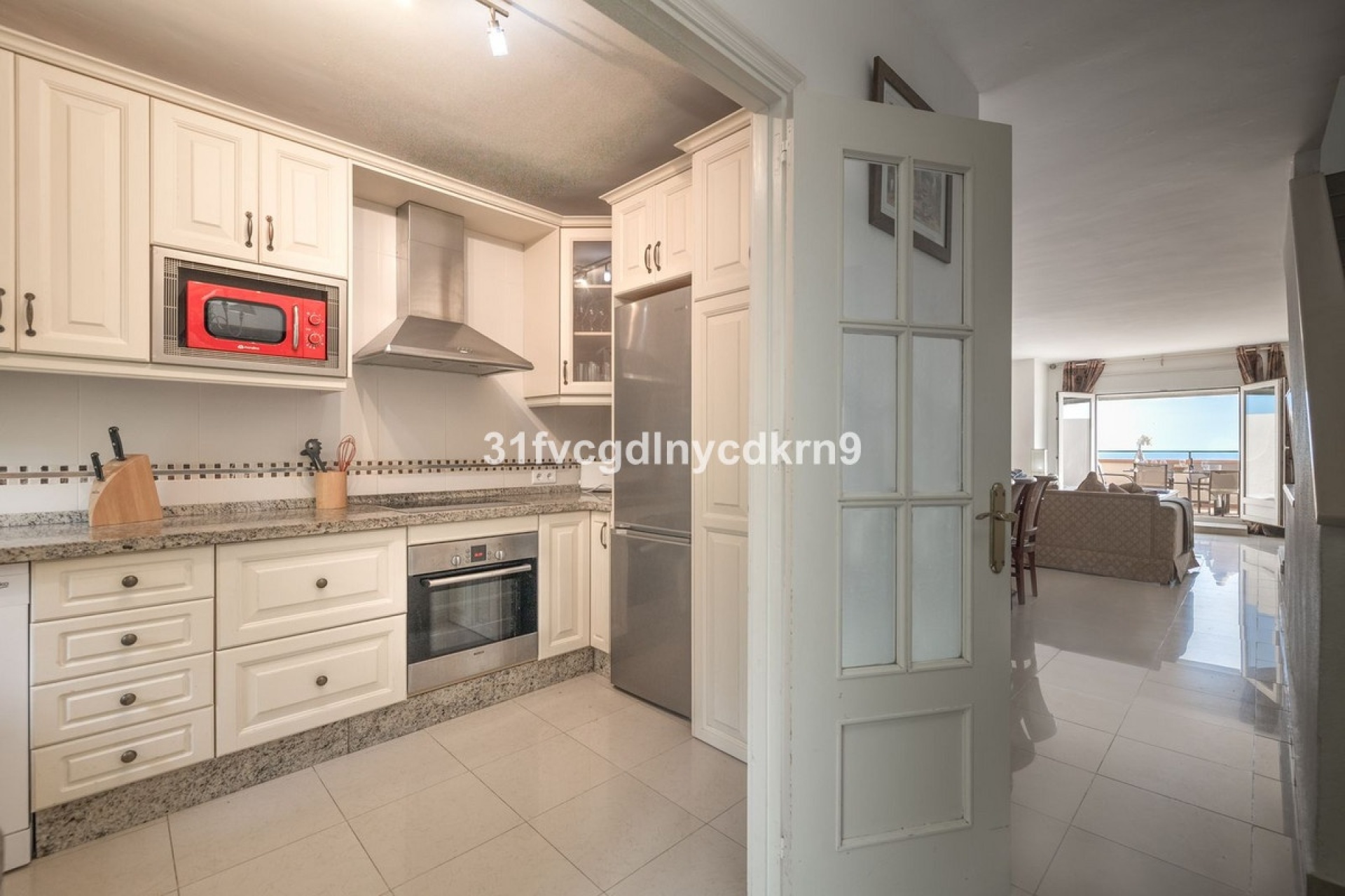 Resale - Town house - Estepona - Estepona Centro