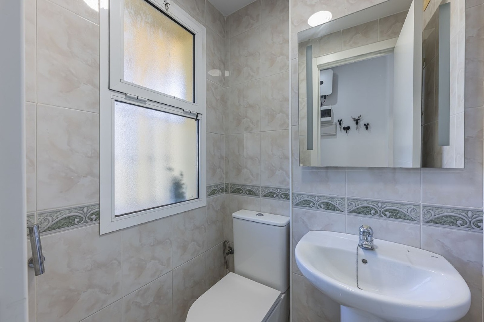 Resale - Town house - Estepona - Estepona Centro