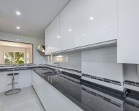Resale - Town house - Estepona - Estepona Centro