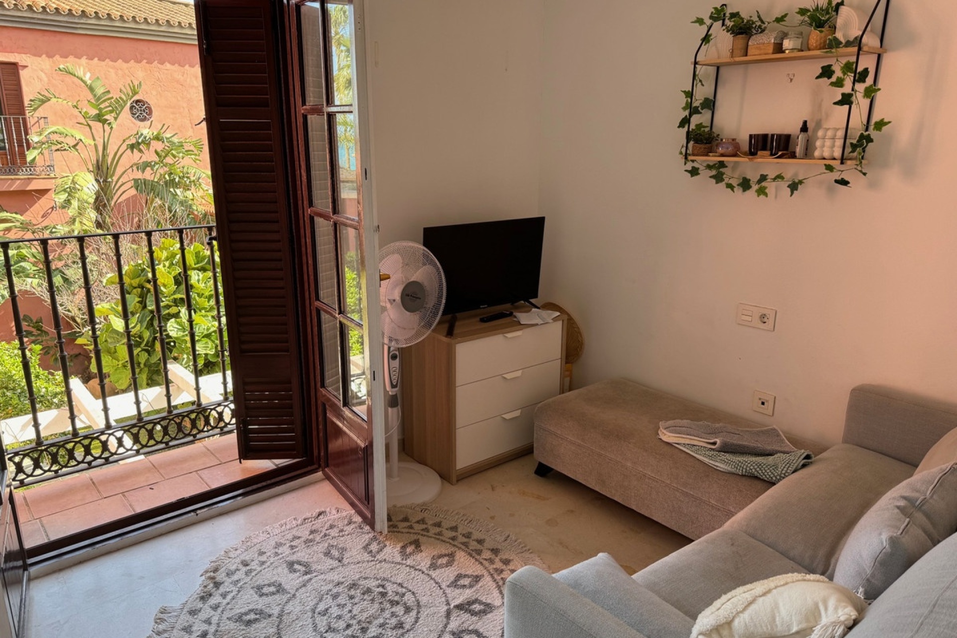 Resale - Town house - Estepona - Estepona Centro