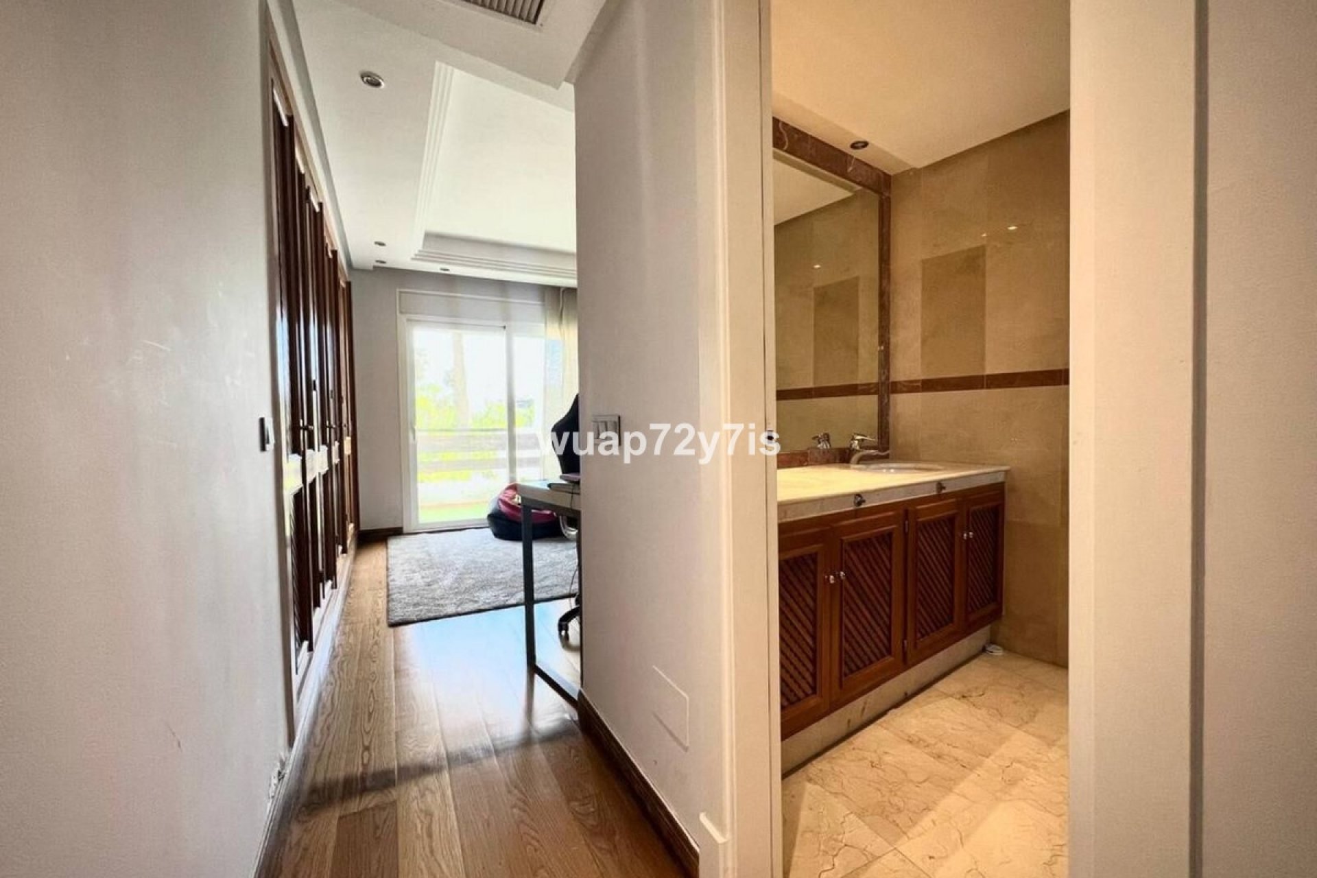 Resale - Town house - Estepona - Estepona Centro
