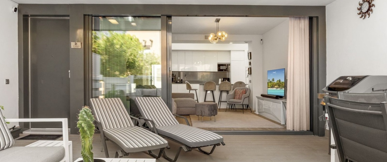 Resale - Town house - Estepona - Estepona Centro