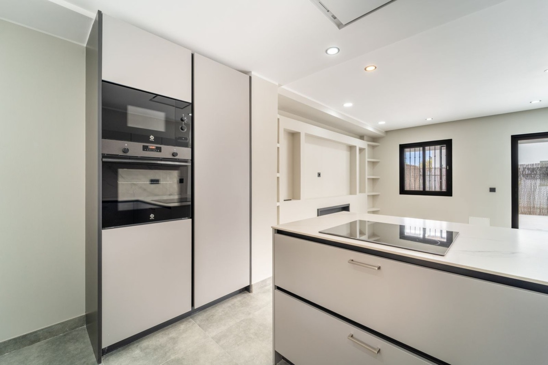 Resale - Town house - Estepona - Estepona Centro