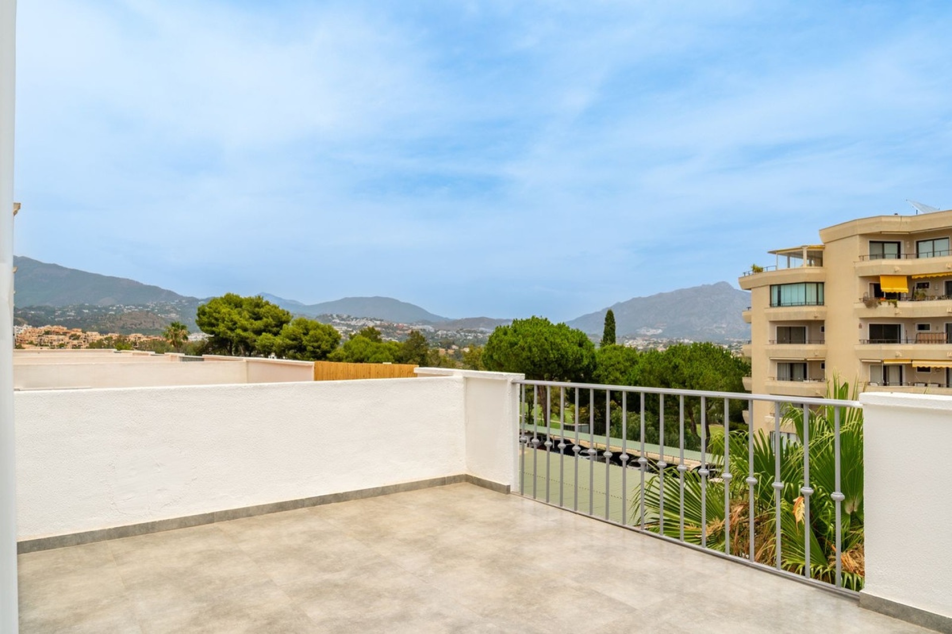 Resale - Town house - Estepona - Estepona Centro