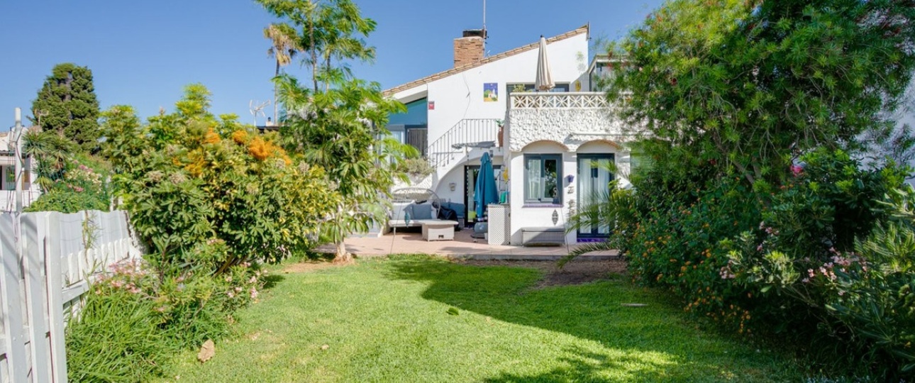 Resale - Town house - Estepona - Estepona Centro