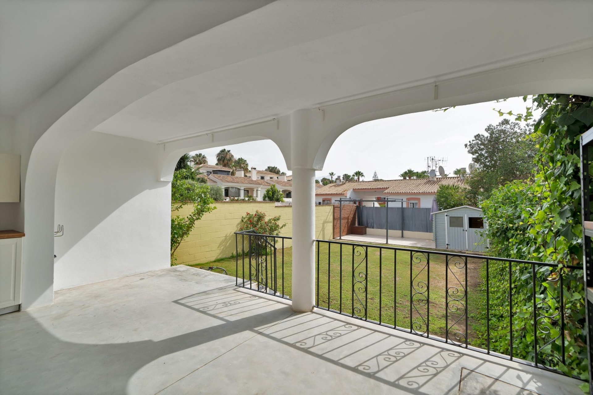 Resale - Town house - Estepona - Estepona Centro